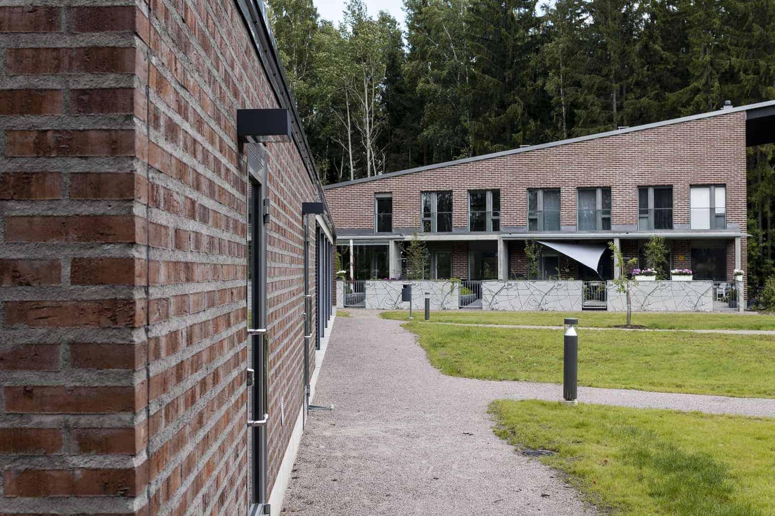 Timanttikiteenkuja 10
